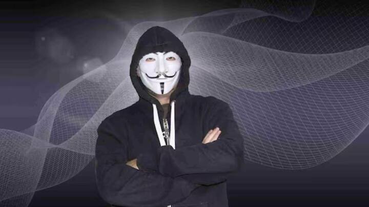 ਪਰ ਨਾ ਤਾਂ ਪੈਸੇ ਵਾਪਸ ਕੀਤੇ ਗਏ ਅਤੇ ਨਾ ਹੀ ਘੁਟਾਲੇਬਾਜ਼ ਦੁਬਾਰਾ ਸੰਪਰਕ ਕੀਤਾ ਗਿਆ। ਉਸਦਾ ਫ਼ੋਨ ਵੀ ਬੰਦ ਹੋ ਗਿਆ। ਜਦੋਂ ਸ਼ੁਭਰਾ ਅਤੇ ਉਸਦੀ ਮਾਂ ਬੈਂਕ ਗਏ ਅਤੇ ਖਾਤੇ ਦੀ ਸਟੇਟਮੈਂਟ ਚੈੱਕ ਕੀਤੀ, ਤਾਂ ਉਨ੍ਹਾਂ ਨੇ ਪਾਇਆ ਕਿ ਕੁੱਲ 5,21,519 ਰੁਪਏ ਗਾਇਬ ਸਨ। ਇਸ ਤੋਂ ਬਾਅਦ ਸ਼ੁਭਰਾ ਨੇ ਤੁਰੰਤ ਸਾਈਬਰ ਪੁਲਿਸ ਕੋਲ ਸ਼ਿਕਾਇਤ ਦਰਜ ਕਰਵਾਈ।