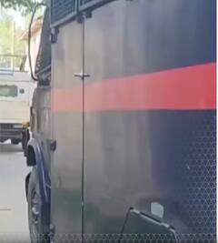 Jammu Kashmir News: राज्य जांच एजेंसी ने कश्मीर के कई स्थानों पर छापेमारी की | ABP NEWS SHORTS