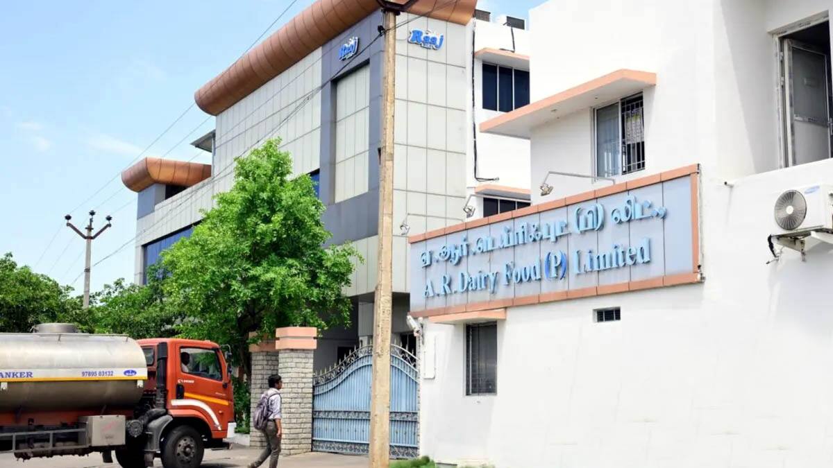 திருப்பதி லட்டு விவகாரம்; ஏ.ஆர். டெய்ரி ஃபுட்ஸ் நிறுவன உரிமத்தை நிறுத்தி வைத்த உத்தரவு ரத்து