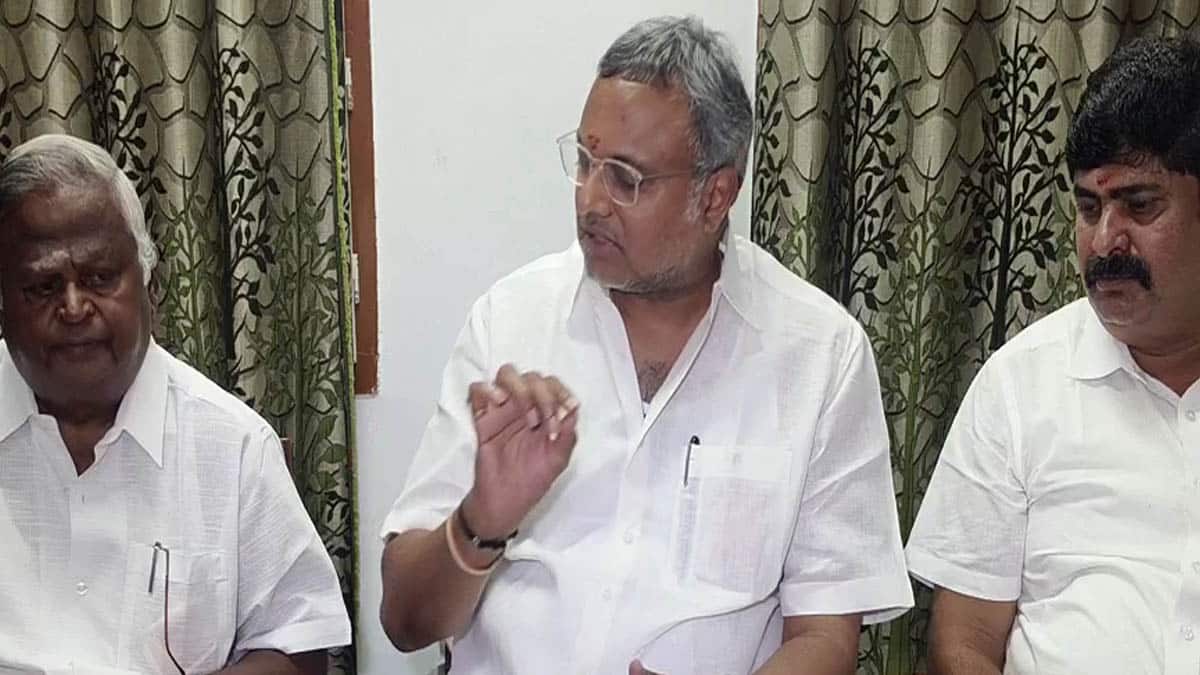 அமெரிக்க அதிபர் ட்ரம்ப் எதற்கும் பின் வாங்க மாட்டார் - கார்த்திக் சிதம்பரம்