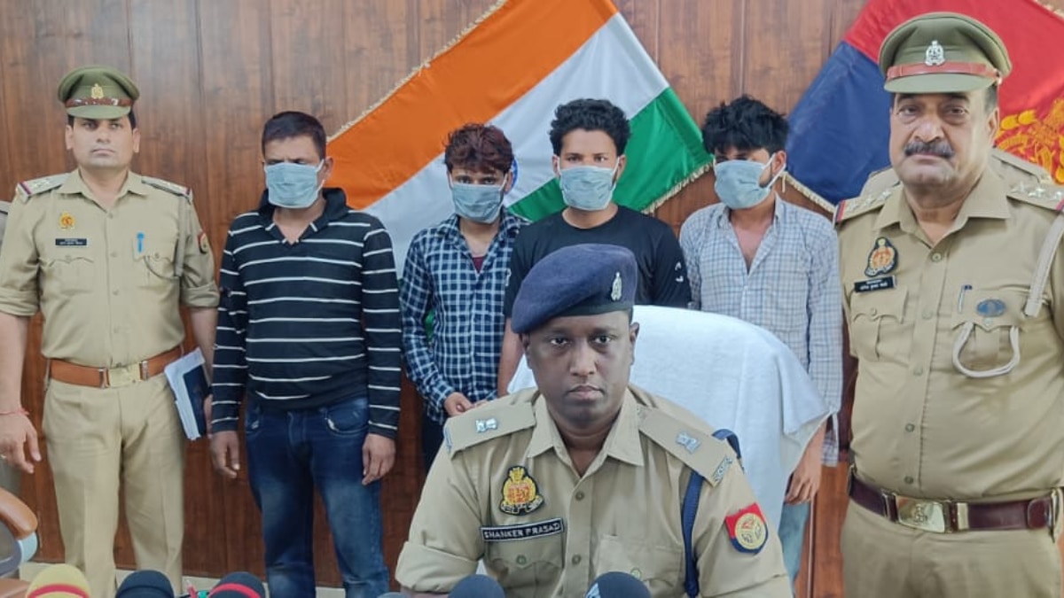 बुलंदशहर पुलिस की बड़ी कार्रवाई, 100 से ज्यादा बाइक चोरी करने वाला गैंग गिरफ्तार