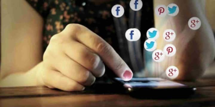 कहा जा सकता है कि आने वाले समय में स्मार्टफोन यूजर्स की संख्या और भी ज्यादा बढ़ेगी, खासतौर पर भारत जैसे देशों में, जहां टेक्नोलॉजी का विकास तेजी से हो रहा है. लेकिन फिलहाल, स्मार्टफोन इस्तेमाल के मामले में चीन सबसे ऊपर है.