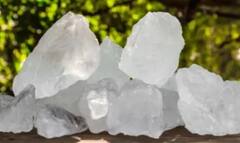 चुटकी बजाते ही गायब हो जाएगा दांत दर्द, फिटकरी में ये चीजें मिलाकर बना लें दवाई