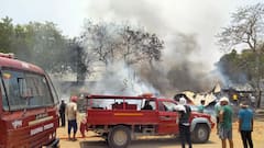 Bhadohi Fire: भदोही स्थित रुई कारखाने में लगी भीषण आग, लाखों रुपये के नुकसान का अनुमान