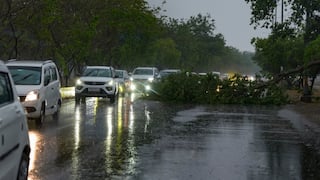TN Weather: குளு குளு சென்னை - சில்லென்ற வானிலை,  17 மாவட்டங்களுக்கு கனமழை எச்சரிக்கை
