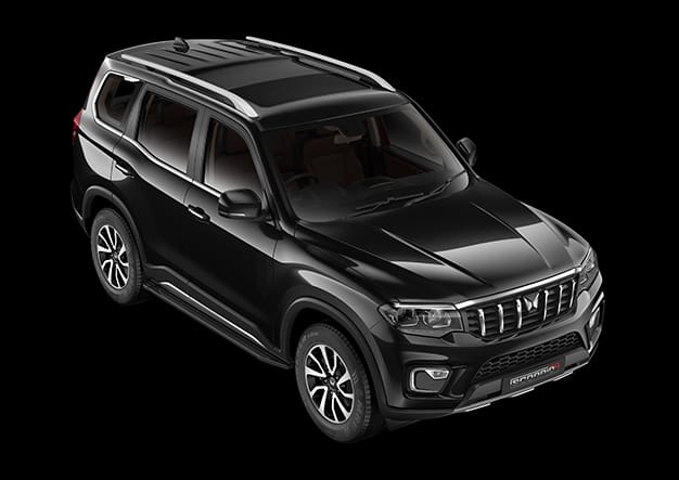 મહિન્દ્રા દ્વારા સ્કોર્પિયો N અને સ્કોર્પિયો ક્લાસિકના ૨૦૨૪ અને ૨૦૨૫ બંને મોડેલ વર્ષ પર અલગ અલગ ડીલ તરીકે ડિસ્કાઉન્ટ ઓફર કરવામાં આવી રહી છે. ગ્રાહકો આ મહિનાના અંત સુધી, એટલે કે ૩૧ મે, ૨૦૨૫ સુધી આ ઓફર્સનો લાભ લઈ શકે છે. આ ઓફર્સ હેઠળ ₹૬૫,૦૦૦ સુધીનું મહત્તમ ડિસ્કાઉન્ટ મેળવી શકાય છે.