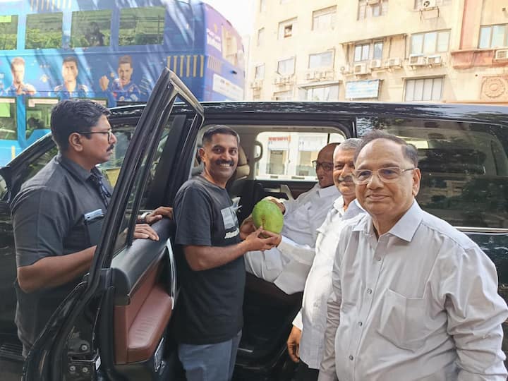 शरद पवारांनी याबाबतची माहिती फेसबुकवरुन दिली आहे.