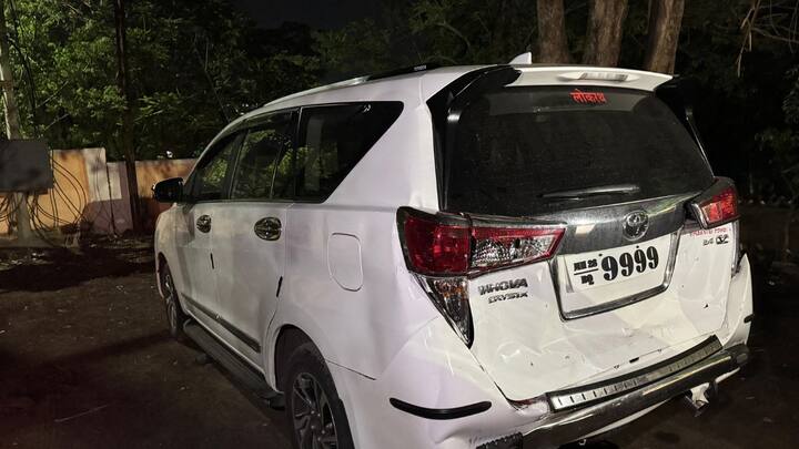 त्यानंतर मी ट्रकचे चालकांकडे त्याचे नाव गावाबाबत विचारणा केली असता त्याने अडखळत्या आवाजात त्याचे नाव संभाजी विटठल डोंगरे रा, संभाजी चैक पंढरपुर असे असल्याचे सांगितले.