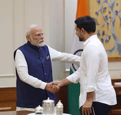 Nara Lokesh: నారా దేవాన్ష్ కి ప్రధాని మోదీ ఆశీర్వాదం - 'యువగళం' పుస్తకం ఆవిష్కరణ