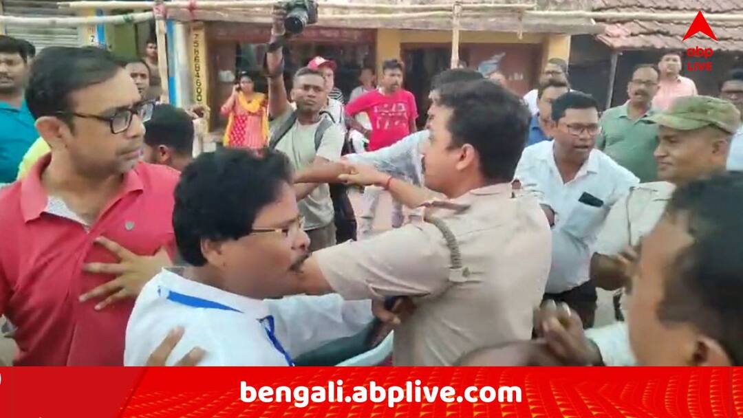 East Midnapore News Cooperative Bank Election TMC BJP Clash in Suvendu Adhikari District Tamluk Cooperative Bank Election: TMC ও BJP কর্মীদের মধ্যে ধস্তাধস্তি, সমবায় ব্যাঙ্কের নির্বাচন ঘিরে উত্তেজনা তমলুকে, 'অধিকাংশ আসনে জয়ী হয়েছি ..'