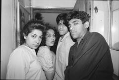 When Shah Rukh Khan Was Just Another Theatre Kid On A Train To Calcutta; See PICS