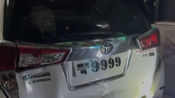 अंबाजोगाई तालुक्यातील देवळा येथील कर्जमुक्ती आंदोलनाच्या सभेला संबोधित करून तुपकर लातूर जिल्ह्यात जात असताना हा अपघात झाला आहे. पोलिसांनी ट्रक चालकाला ताब्यात घेतलं असून चौकशी सुरु केली आहे.