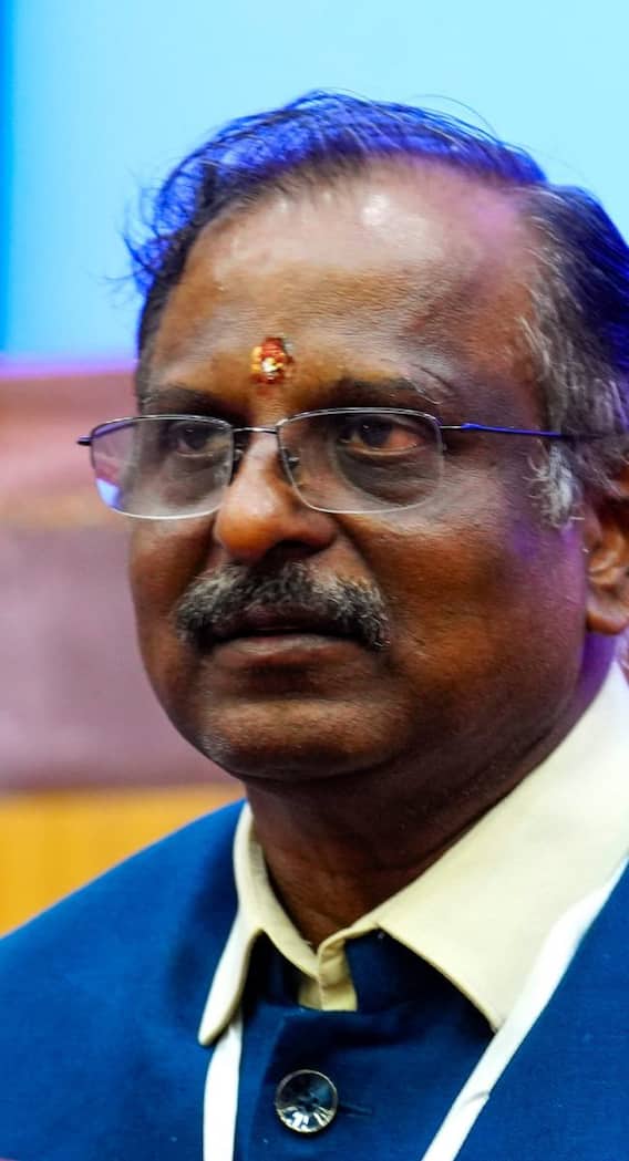 ISRO अध्यक्ष वी नारायण की सैलरी जान हैरान रह जाएंगे आप