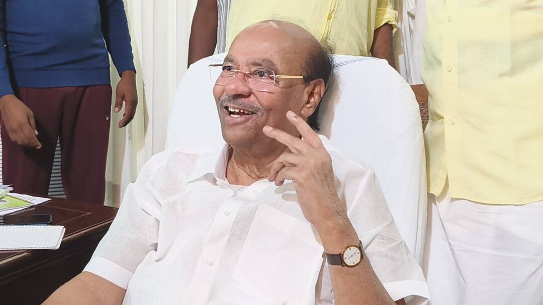 திடீரென அதிரடி முடிவு எடுத்த ராமதாஸ்; தமிழகத்தில் என்ன நடக்கப் போகிறது?