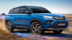 क्रेटा-विटारा को टक्कर देने वाली Toyota की ये गाड़ी मिल रही सस्ती, जानें डिस्काउंट की डिटेल्स