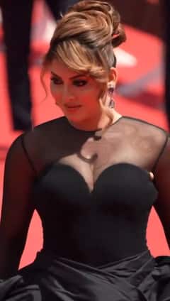 Urvashi Rautela Faces Wardrobe Malfunction On Cannes Red Carpet