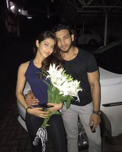 टीवी की पार्वती ने अपने पसंदीदा मर्द को खास अंदाज में किया बर्थडे विश, शेयर की एक से बढ़कर एक कोजी तस्वीरें