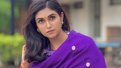 Rinku Rajguru : रिंकू राजगुरूचा मनमोहक अंदाज; पर्पल ड्रेसमध्ये दिसतेय खास!