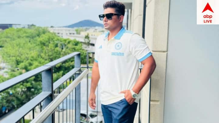 ঘরোয়া ক্রিকেটে ভুরিভুরি রান করা। দেশের জার্সিতে টেস্টে শতরান। এতকিছুর পরও সরফরাজের ফিটনেস ও তাঁর মেদবহুল শরীর নিয়ে প্রশ্ন উঠছিল। এবার সেই প্রশ্ন তোলার জায়গাটাই বন্ধ করে দিচ্ছেন তরুণ এই ব্যাটার।