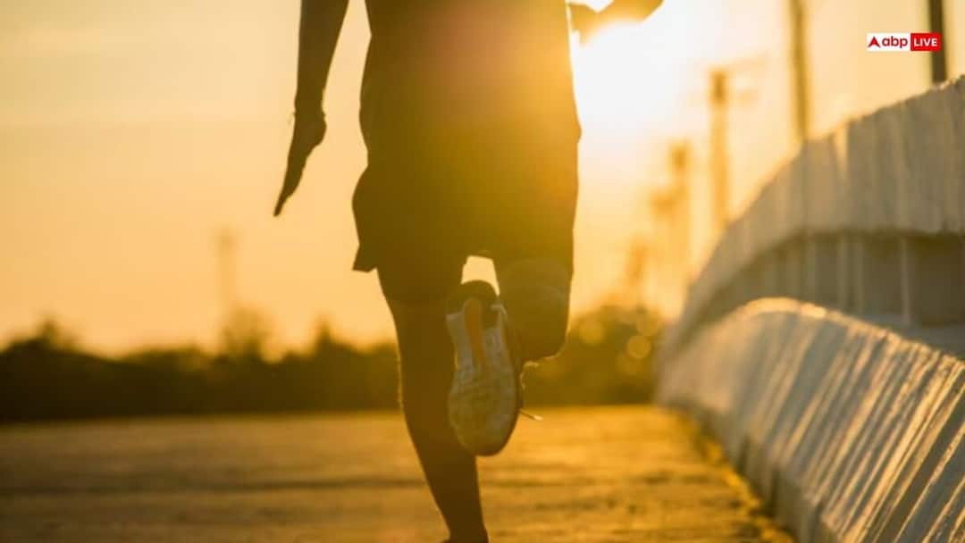 மாரத்தான் போட்டியில் வெற்றி பெற்றால் இவ்வளவு பரிசா? - தமிழக மக்களே நீங்க ரெடியா? virudhunagar awareness aunning winning marathon bigger prize notification of district collector tnn மாரத்தான் போட்டியில் வெற்றி பெற்றால் இவ்வளவு பரிசா? - தமிழக மக்களே நீங்க ரெடியா?