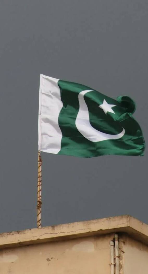 खुशहाली में किस रैंक पर आता है पाकिस्तान?