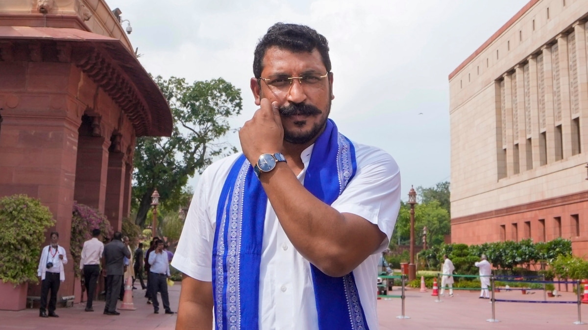 2027 के यूपी चुनाव को लेकर चंद्र शेखर आजाद का बड़ा बयान, CM योगी-अखिलेश यादव और मायावती की बढ़ेगी टेंशन!