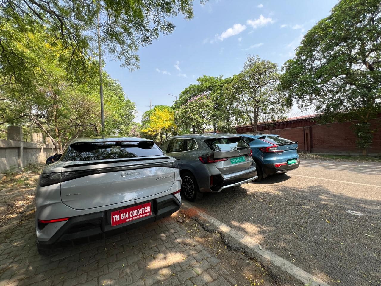 BYD Sealion 7 vs BMW iX1 LWB vs Volvo C40 Recharge: एंट्री लेवल लग्जरी EV के तौर पर कौन-सी कार बेस्ट?