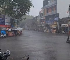 Rajkot Rain:  ગોંડલમાં પવનના સુસવાટા સાથે ધોધમાર વરસાદ