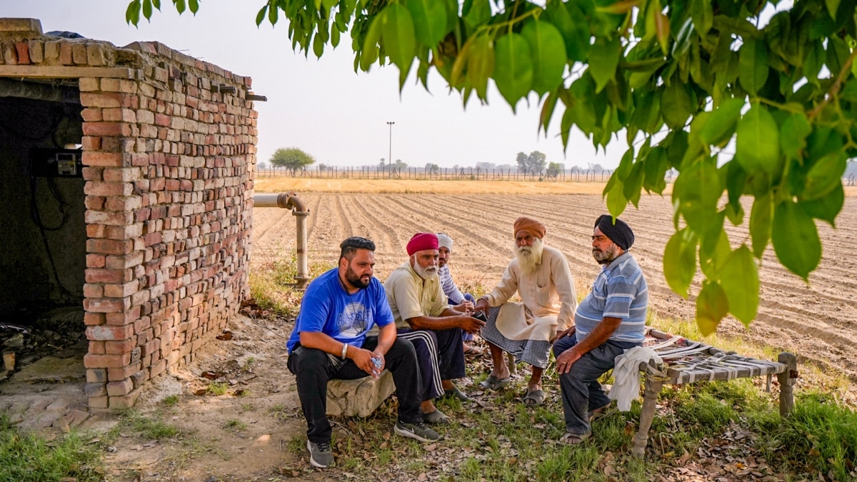 सीजफायर के बाद सीमा पार खेती में परेशानी, BSF के टाइम टेबल ने बढ़ाई दिक्कतें, किसानों ने सुनाई पीड़ा