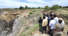 சிவகங்கை அருகே கல்குவாரியில் நிலச்சரிவு: 5 பேர் உயிரிழந்த சோகம்