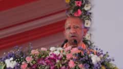 CM योगी ने कासगंज को दी 724 करोड़ रुपये की सौगात, मुख्यमंत्री बोलें- पुलिस का आधुनिकीकरण जरूरी