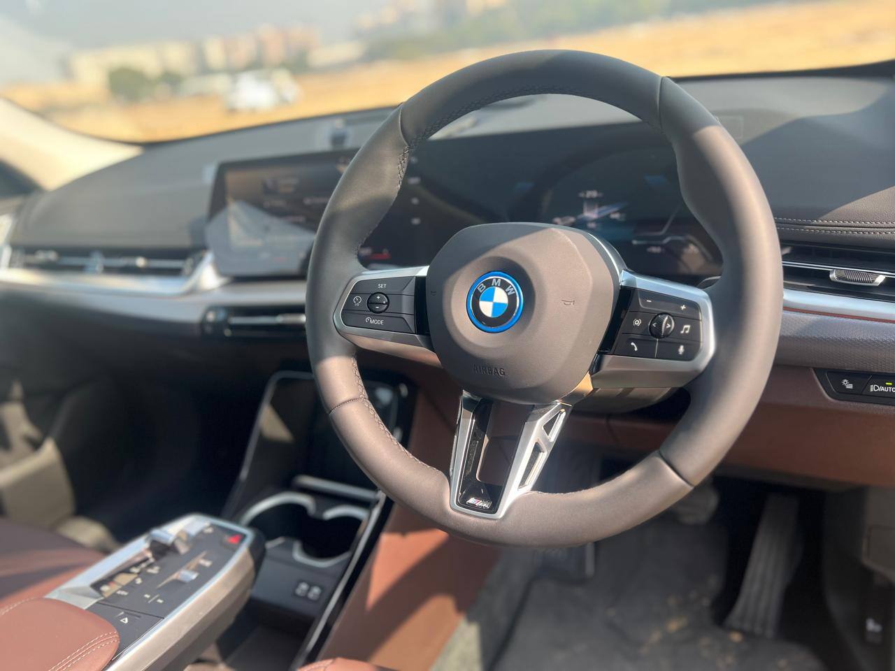 BYD Sealion 7 vs BMW iX1 LWB vs Volvo C40 Recharge: एंट्री लेवल लग्जरी EV के तौर पर कौन-सी कार बेस्ट?