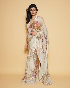 Sushmita Sen: अभिनेत्री सुष्मिता सेनचा देसी लूक; वयाच्या 49 व्या वर्षीही देते फॅशन गोल्स!