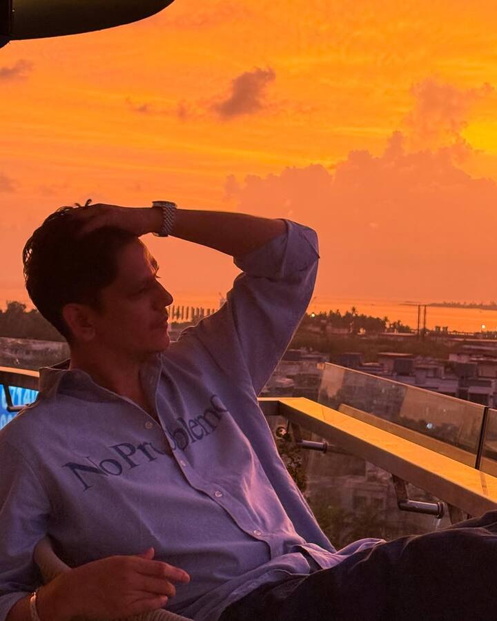 वहीं काम के अलावा एक्टर लव लाइफ को लेकर काफी चर्चा में रहते हैं. कई सालों की डेटिंग के बाद हाल ही में उनका एक्ट्रेस तमन्ना भाटिया से ब्रेकअप हुआ है.