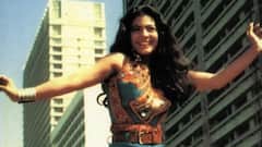 Kajol Shares Iconic Throwback Dancing On Taxi At Marine Drive