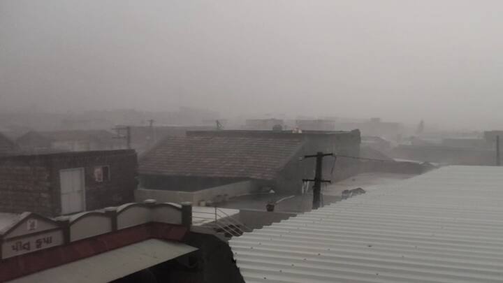 Rajkot Rain: રાજકોટના જેતપુર અને જામકંડોરણામાં તૂટી પડ્યો ધોધમાર વરસાદ