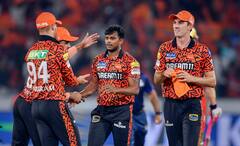 RCB vs KKR मॅच पावसामध्ये वाहून गेली, BCCI चा बंगळुरु-हैदराबाद लढतीबाबत मोठा निर्णय, विराटच्या चाहत्यांचं स्वप्न अपूर्ण राहणार