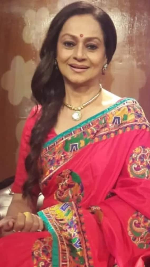 'हाथ थामा और 15 दिन में कर ली शादी' जरीना वहाब ने किया खुलासा