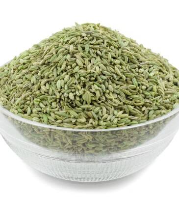 ਰਸੋਈ ਘਰ 'ਚ ਪਈ ਇਹ ਛੋਟੀ ਜਿਹੀ ਹਰੀ ਚੀਜ਼ ਦੇ ਗਜ਼ਬ ਫਾਇਦੇ, ਪਾਚਨ ਸ਼ਕਤੀ ਮਜ਼ਬੂਤ ਸਣੇ ਭਾਰ ਘਟਾਉਣ 'ਚ ਮਦਦਗਾਰ