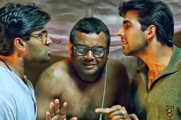 परेश रावल के एग्जिट के बाद मेकर्स ने इसके लिए कानूनी रास्ता अपनाया. परेश रावल के अचानक पीछे हटने की वजह से उनके पास और कोई विकल्प नहीं बचा.