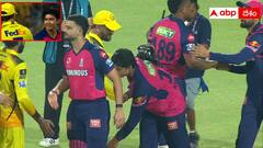 ధోనీ కాళ్లు మొక్కి ఆశీర్వాదం తీసుకున్న వైభవ్ సూర్యవంశీ, Watch Video