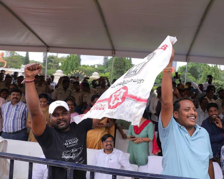 దేవా, కృష్ణ, అభిమన్యు, మహేంద్ర అనే పేర్లు కలిగిన కుంకీ ఏనుగులు ఆంధ్రప్రదేశ్‌కి అప్పగించారు.