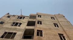 नोएडा में अवैध इमारतों पर बड़ी कार्रवाई, 125 बिल्डरों पर FIR हुई दर्ज