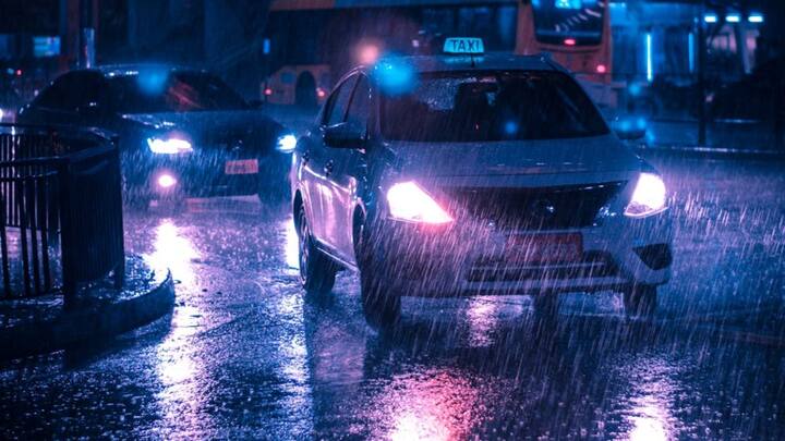 खबरों की मानें तो इसके लिए इसके लिए एक परीक्षण पर लगभग 1.5 करोड़ रुपये लागत लगने का अनुमान लगाया जा रहा है. अगर दिल्ली वासियों को इसके जरिए प्रदूषण से राहत मिलती है तो उनके लिए बेहतर होगा.