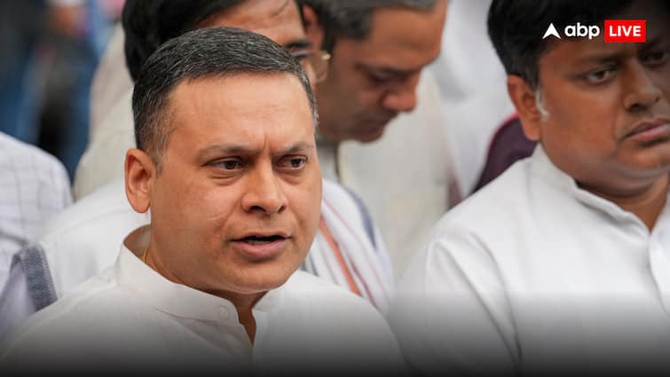 FIR against Amit Malviya By Congress to take strict legal action for defaming Rahul Gandhi and linking Congress with Turkiye ann बुरे फंसे BJP नेता अमित मालवीय! राहुल गांधी को कहा- मीर जाफर, अब FIR हो गई दर्ज