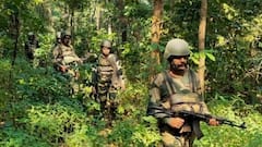 Chhattisgarh Naxal Encounter: छत्तीसगढ़ के नारायणपुर में 26 नक्सली ढेर, एक जवान घायल, सुरक्षाबलों को मिली बड़ी कामयाबी