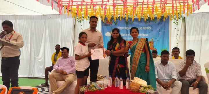 दरम्यान सुदूर आदिवासी भागातून सहभागी झालेल्या 90 मुलांसाठी LIFने प्रवास, निवास आणि पौष्टिक जेवण इत्यादी सोयीची सहर्ष व्यवस्था केली. उन्हाळी शिबिरातील सर्व सहभागींना क्रीडा पोशाख प्रदान करून त्यांच्यात सांघिक एकता निर्माण करण्यात आली. शारीरिक कवायतींव्यतिरिक्त शिबिरात पर्यावरण जागरूकता, सुरक्षा, प्रशिक्षण, व्यक्तिमत्व विकास आणि रोजगार मार्गदर्शन या विषयावर मौल्यवान सत्रे घेण्यात आली.