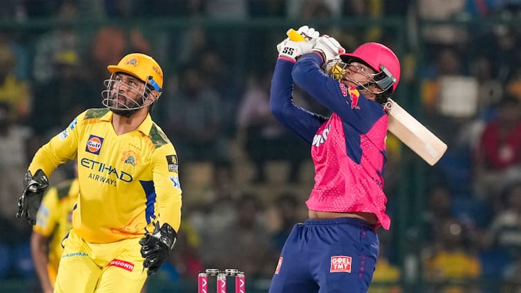 IPL 2025: पावरप्ले में सबसे ज्यादा छक्के, वैभव सूर्यवंशी ने किया सबको हैरान; टॉप-5 की लिस्ट कर देगी हैरान