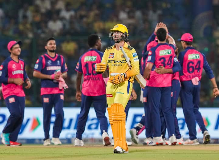 Apart from this, BCCI is getting Rs 1485 crore from other sponsors. At the same time, BCCI also earns a lot of money from the sale of tickets. The BCCI generated a total review of Rs 11769 crore in the year 2023. Out of which Rs 5120 crore was surplus.