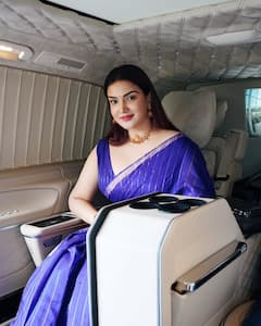 Honey Rose Photo: બ્લૂ સાડીમાં અદભૂત લાગી હની રોઝ,તસવીરો થઈ વાયરલ